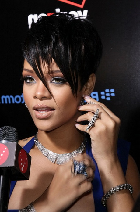 Rihanna short hairstyles 2015 rihanna-short-hairstyles-2015-41-8