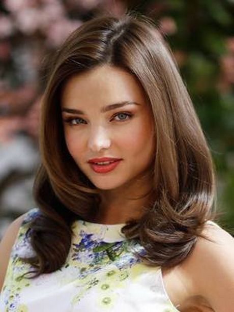 Round face medium length hairstyles round-face-medium-length-hairstyles-88-4