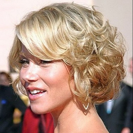 Short blonde curly hairstyles short-blonde-curly-hairstyles-59-10