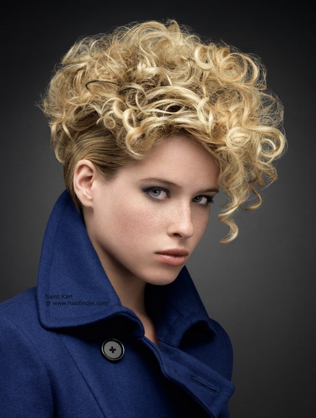 Short blonde curly hairstyles short-blonde-curly-hairstyles-59-16