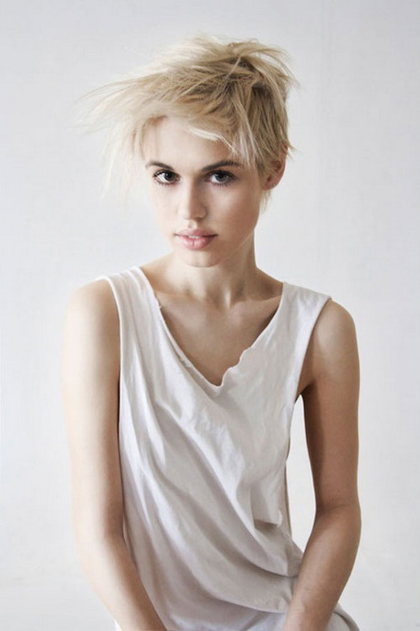 Short blonde hairstyles for women short-blonde-hairstyles-for-women-21-12