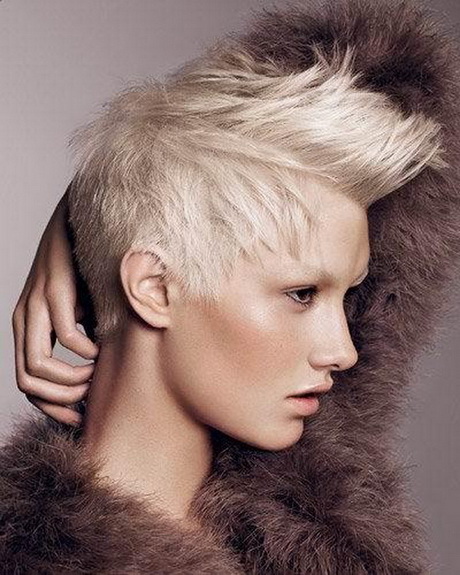 Short blonde hairstyles for women short-blonde-hairstyles-for-women-21-14