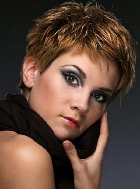 Short brown hairstyles for women short-brown-hairstyles-for-women-70_10