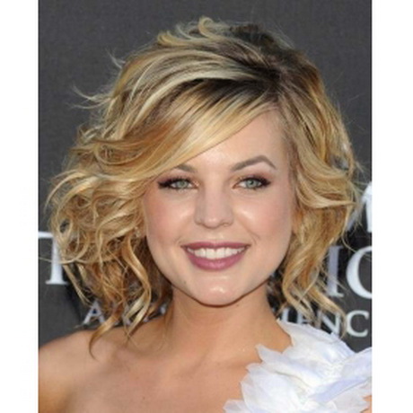 Short curly blonde hairstyles short-curly-blonde-hairstyles-56-5