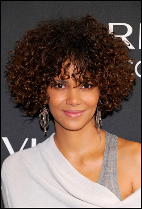 Short curly haircuts for black women short-curly-haircuts-for-black-women-94_9