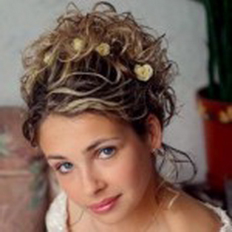Short curly hairstyles for weddings short-curly-hairstyles-for-weddings-92_16