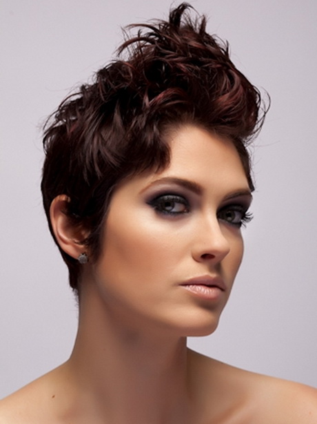 Short curly pixie hairstyles short-curly-pixie-hairstyles-32-11