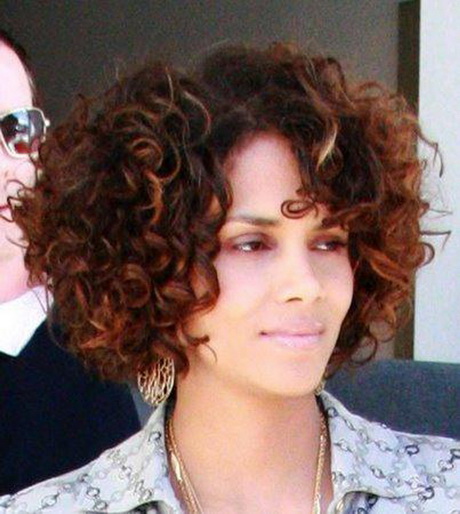 Short curly weave hairstyles short-curly-weave-hairstyles-99-7