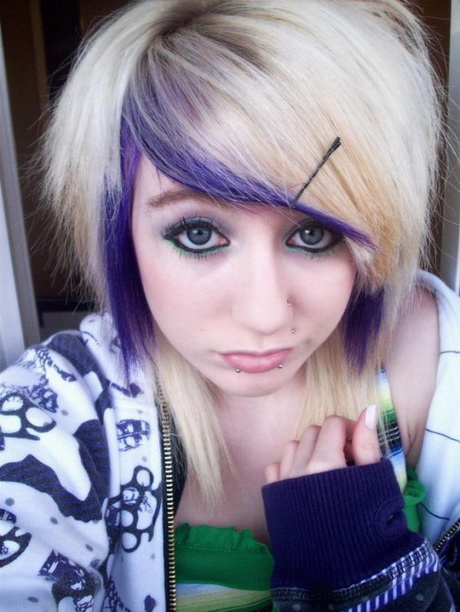 Short emo hairstyles for girls short-emo-hairstyles-for-girls-98-16