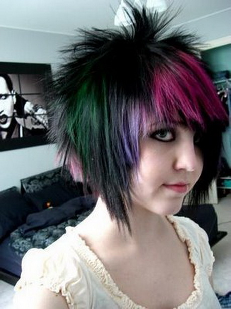 Short emo hairstyles for girls short-emo-hairstyles-for-girls-98-5