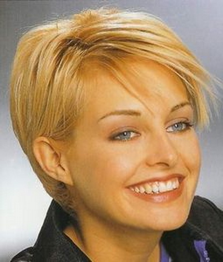 Short feathered hairstyles for women short-feathered-hairstyles-for-women-22_14