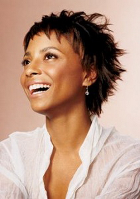 Short haircuts for black women over 40 short-haircuts-for-black-women-over-40-44_17