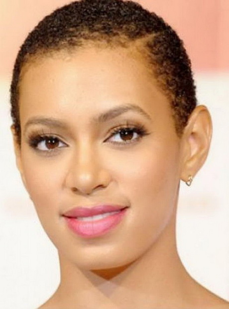 Short haircuts for black women with round faces
