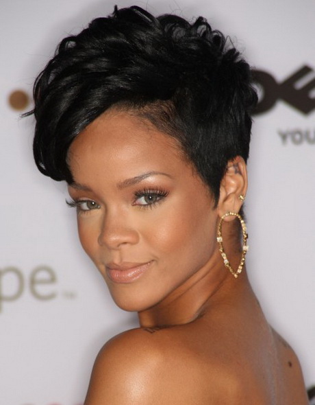 Short haircuts for black women with round faces short-haircuts-for-black-women-with-round-faces-49_4