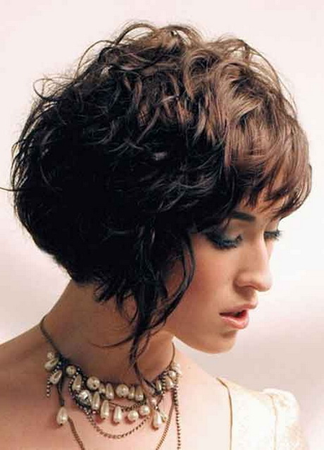 Short haircuts for curly hair women short-haircuts-for-curly-hair-women-37-2