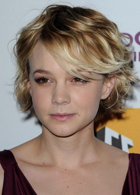Short haircuts for fine curly hair short-haircuts-for-fine-curly-hair-98-2