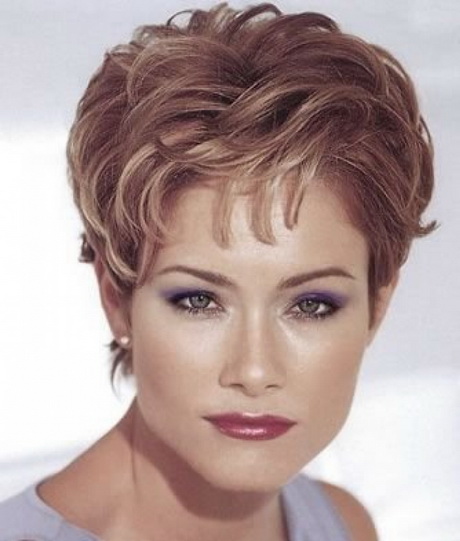 Short haircuts for women over 40 short-haircuts-for-women-over-40-58-4