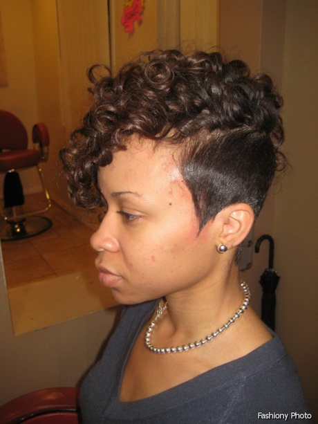 Short hairstyles for black women for 2015 short-hairstyles-for-black-women-for-2015-40_7