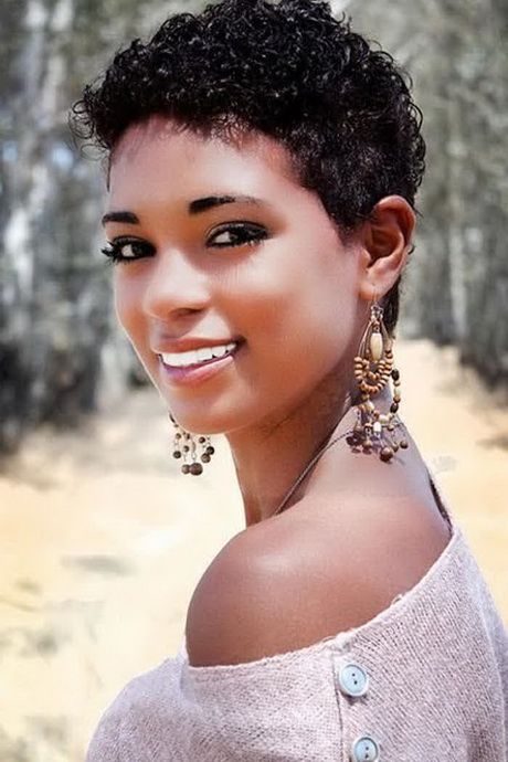 Short hairstyles for black women with oval faces short-hairstyles-for-black-women-with-oval-faces-07-17