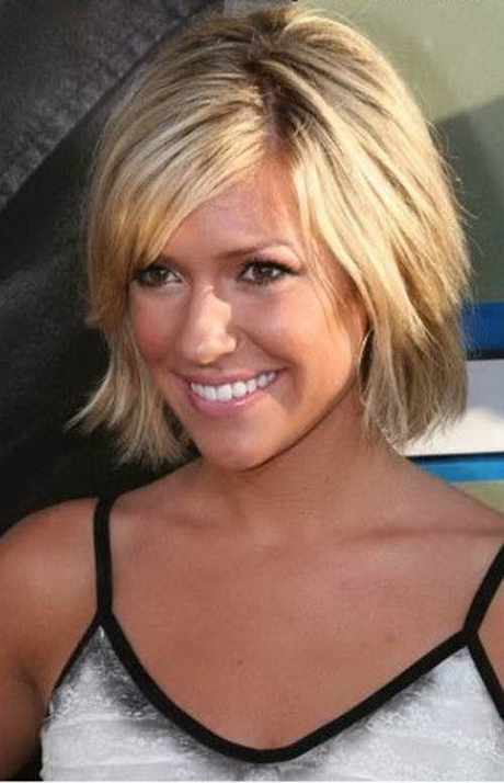 Short hairstyles for fine straight hair