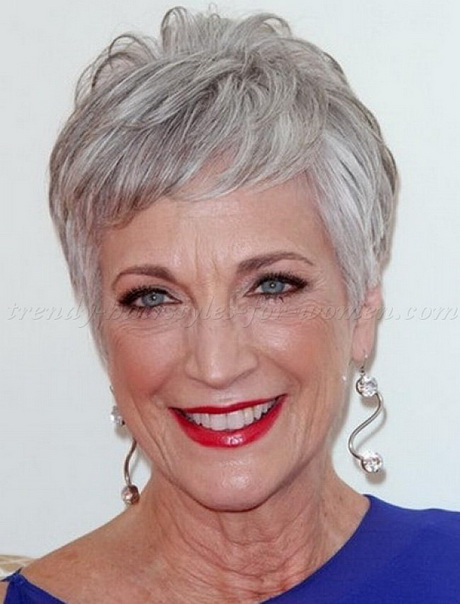 Short hairstyles for gray hair short-hairstyles-for-gray-hair-04-7