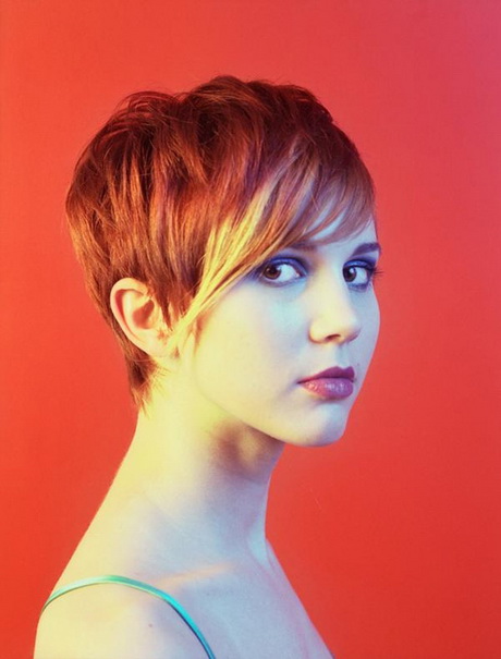 Short hairstyles for ladies