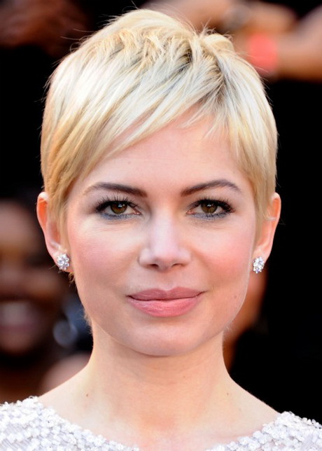 Short hairstyles for long faces women short-hairstyles-for-long-faces-women-02-6