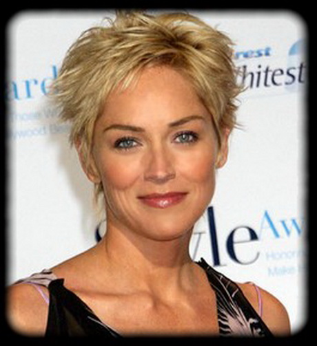 Short hairstyles for middle aged women short-hairstyles-for-middle-aged-women-46-11