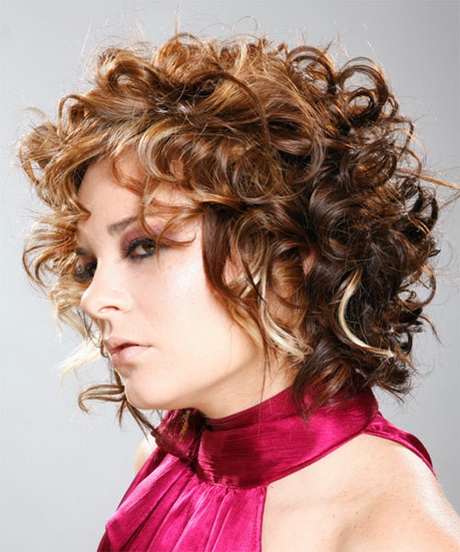 Short hairstyles for naturally curly hair short-hairstyles-for-naturally-curly-hair-82-10