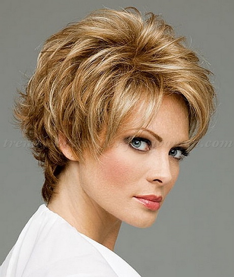 Short hairstyles for women over 50 for 2015 short-hairstyles-for-women-over-50-for-2015-93_6