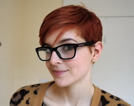 Short hairstyles for women with glasses short-hairstyles-for-women-with-glasses-73-15