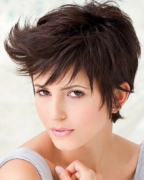 Short hairstyles for women with round faces short-hairstyles-for-women-with-round-faces-63-15