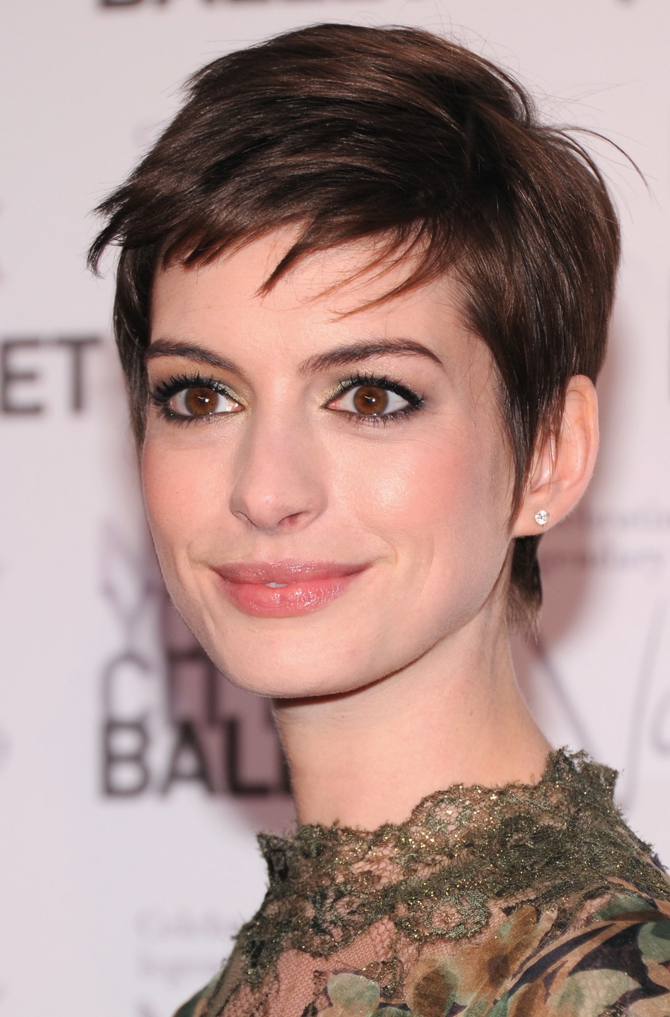 Short hairstyles for women short-hairstyles-for-women-83-11