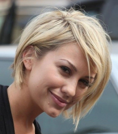 Short hairstyles with bangs 2015 short-hairstyles-with-bangs-2015-96_14