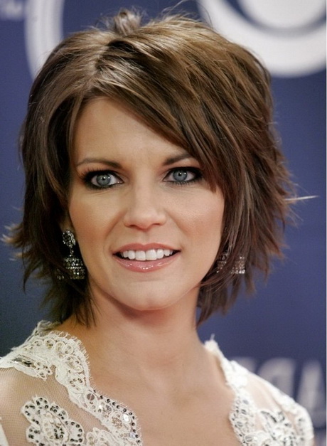Short hairstyles with bangs and layers short-hairstyles-with-bangs-and-layers-60-5