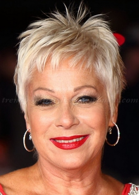 Short hairstyles women over 50 2015 short-hairstyles-women-over-50-2015-49_15
