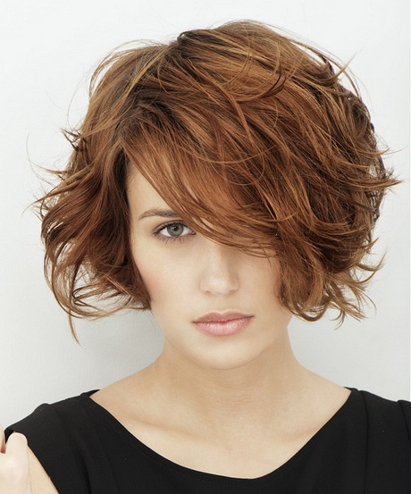 Short messy hairstyles for women short-messy-hairstyles-for-women-25-8