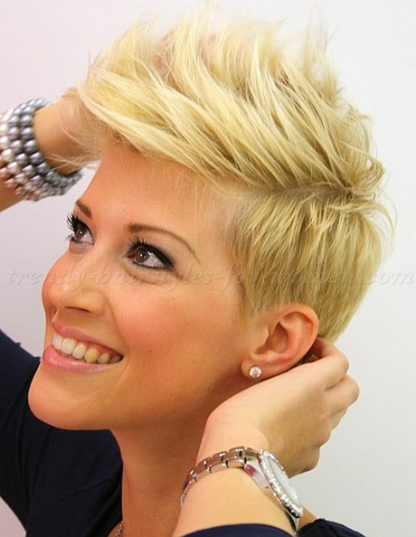 Short punk hairstyles for women short-punk-hairstyles-for-women-72-19