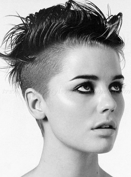 Short shaved hairstyles for women short-shaved-hairstyles-for-women-47-6