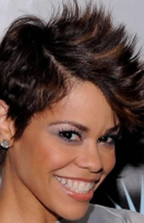 Short spikey hairstyles for black women short-spikey-hairstyles-for-black-women-76-18
