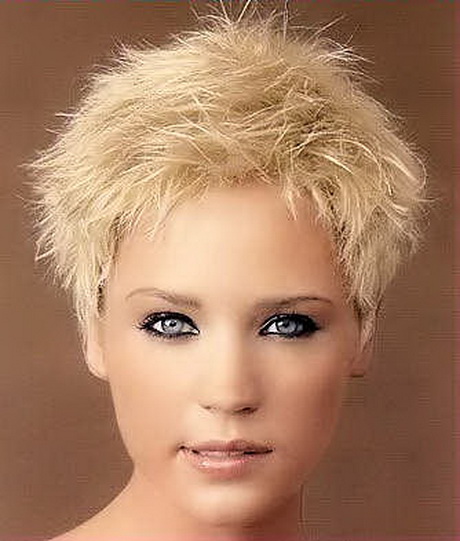 Short spikey hairstyles for women over 40 short-spikey-hairstyles-for-women-over-40-66_12