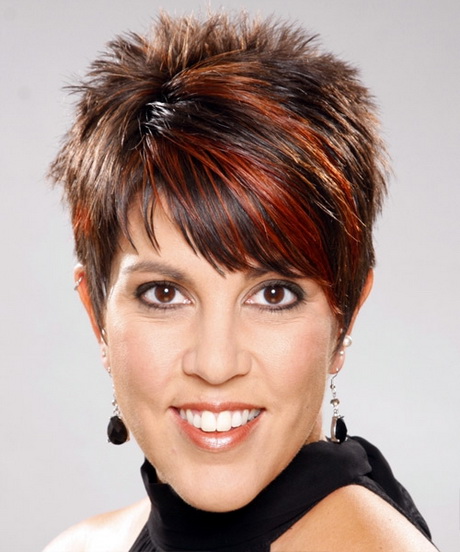 Short spikey hairstyles for women over 40 short-spikey-hairstyles-for-women-over-40-66_2