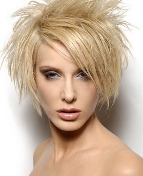 Short spiky hairstyles for women