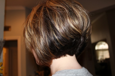 Short stacked haircuts for women short-stacked-haircuts-for-women-32_3