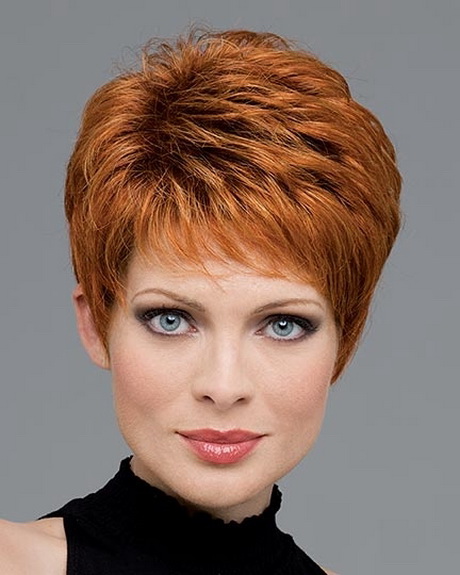 Short straight hairstyles for women over 50 short-straight-hairstyles-for-women-over-50-36_6