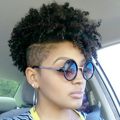 Short tapered haircuts for black women short-tapered-haircuts-for-black-women-75_14