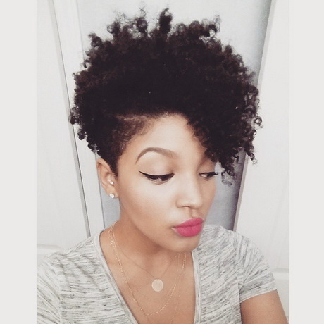 Short tapered haircuts for black women short-tapered-haircuts-for-black-women-75_2