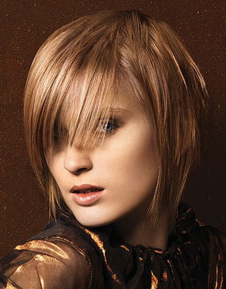 Short to medium haircuts with layers short-to-medium-haircuts-with-layers-93_18