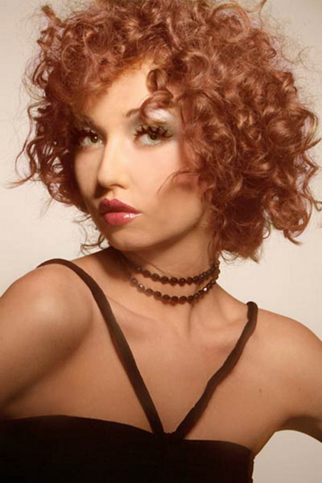 Short very curly hairstyles short-very-curly-hairstyles-45-9