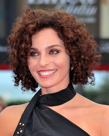 Short very curly hairstyles